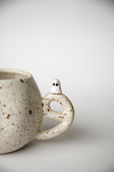 THE GHOST PUMPKIN MUG