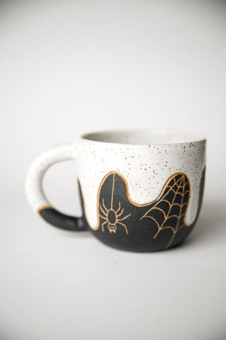 THE SPOOKY MUG