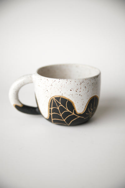 THE SPOOKY MUG