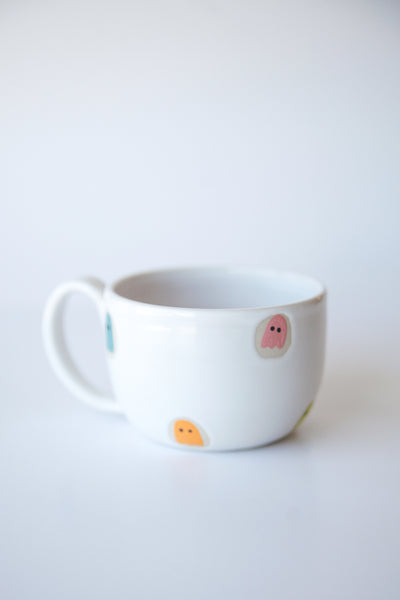 THE PASTEL GHOST MUG