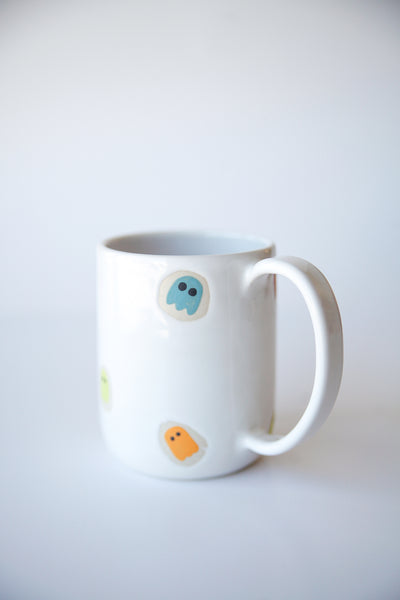 THE PASTEL GHOST MUG