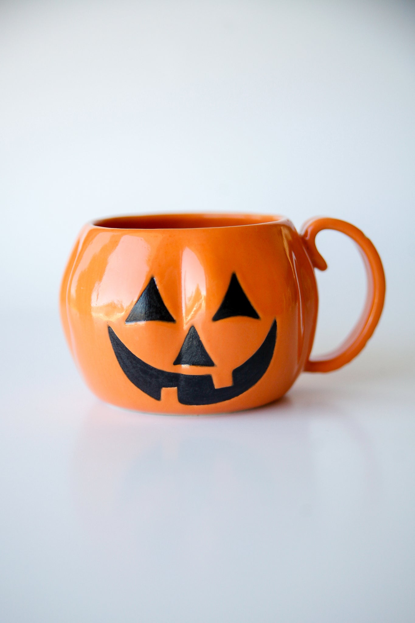 THE HALLOWEENTOWN MUG