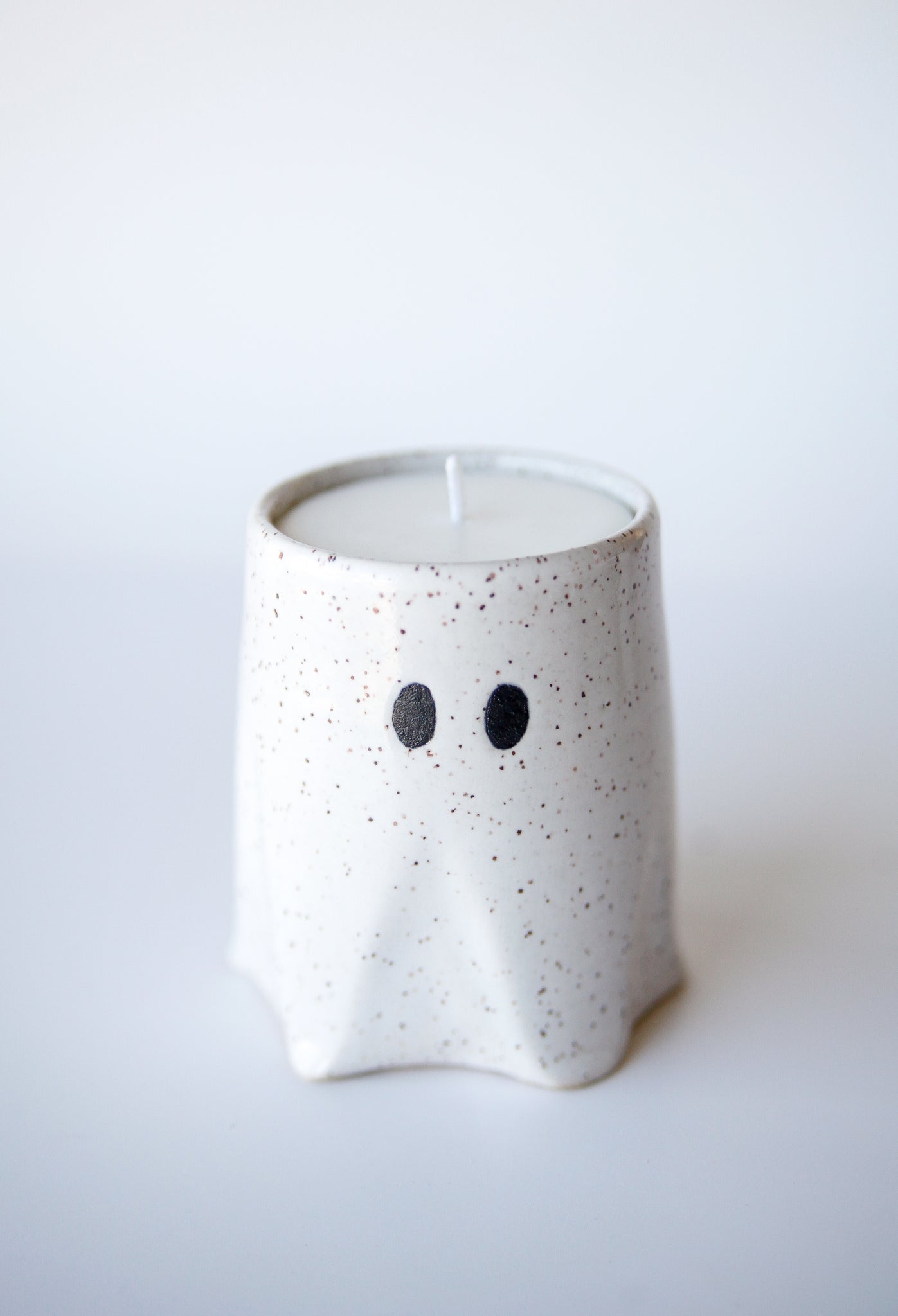 THE BOO CANDLE